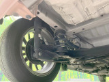 お車を安心してお乗りいただく為には、足回りの定期点検が欠かせません。サービスサポート(有償保証)では無料点検もご提供しており、安心のカーライフをお過ごしいただけるサポート体制が整っています。