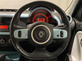 ◆LIBERALAは、輸入車選びの新たなスタイルを提案するインポート・セレクト・ブランドです。オーナー様となる方がクルマから直接感じる感性を第一にした、最良の一台との出会いをコーディネートいたします。