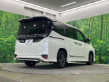 弊社では、全車『修復歴なし』のお車のみ取り扱っております。専任バイヤーによる厳選した仕入れの後、入庫後の車両チェックを行い、ネクステージが認定した高品質な中古車をご提供しております。