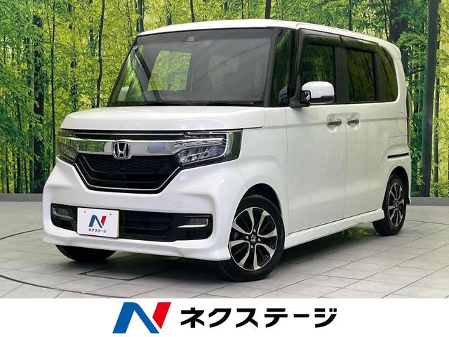 ホンダ N-BOXカスタム 