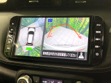 【アラウンドビューモニター】専用のカメラにより、上から見下ろしたような視点で360度クルマの周囲を確認することができます☆死角部分も確認しやすく、狭い場所での切り返しや駐車もスムーズに行えます。