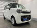 大きなフロントガラスで死角が少なく見晴らしが良いので、運転や駐車もしやすいです。
