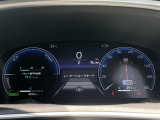 【スピードメーター】メーターがシンプルで見やすく運転しやすいですね。