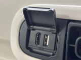 【HDMI、USBソケット】