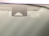 【トヨタセーフティセンス】走行中に前方の車両等を認識し、衝突しそうな時は警報とブレーキで衝突回避と被害軽減をアシスト。より安全にドライブをお楽しみいただけます。