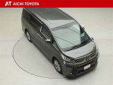 両側パワースライドドア付きだから、狭い駐車スペースなどでの乗り降りラクラク♪小さなお子さまのいるご家庭には嬉しい装備です。