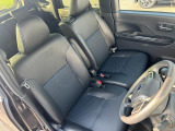 フロントシートは視点が高く、前方が見やすいので運転しやすいのが特徴です!!