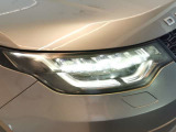 【アダプティブLEDヘッドライトOP価格79,000円】フロントフェイスを際立たせるLEDヘッドランプです。