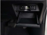 ※誠に申し訳ございません。当店ではご来店いただき、お車の内外装をご確認いただけるお客様ご本人にご購入いただいております。どうぞご了承くださいませ。