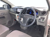 分かりやすく操作しやすい運転席まわりです☆