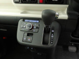 電動パーキングブレーキ&オートブレーキホールド機能つき♪日々の運転が楽になります。