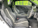 ドライバーによって運転しやすいポジションは異なり、あの車はどうなのか不安なこともありますよね。気になるお車は店頭で乗り込んでご確認いただけます♪