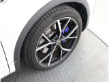 Volkswagen純正19インチアルミホイールです!