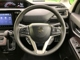【純正革巻きステアリング】上質な革を使用することで、手にしっかり馴染みとても運転しやすいハンドルです♪