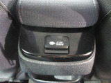 非常時やキャンプなどに役立つAC100Vコンセント付きです。