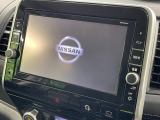 【純正9型ナビ】人気の純正ナビを装備しております。ナビの使いやすさはもちろん、オーディオ機能も充実!キャンプや旅行はもちろん、通勤や買い物など普段のドライブも楽しくなるはず♪