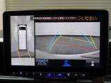 パノラミックビューモニター付きで、車両の周囲を確認することができるので安心できますね♪