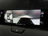 360&deg;モニターが標準装備されておりますので、細い道や狭い駐車場でもラクラク♪ 視認性もバッチリです。