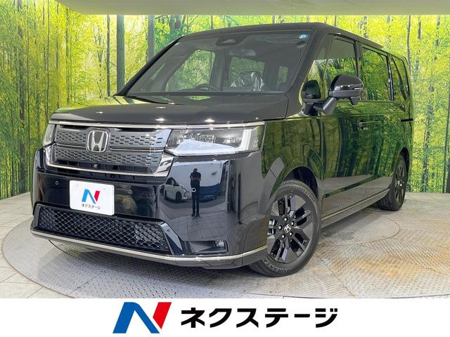 ステップワゴン 2.0 e:HEV スパーダ 30周年特別仕様車