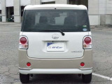明るく広々、落ち着いた店内では、中古車のご検討・ご購入のほか、携帯電話(au)の購入等、様々なご相談に幅広く応えていきます♪