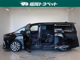 両側パワースライドドア付きだから、狭い駐車スペースなどでの 乗り降りラクラク!小さなお子さまのいるご家庭には嬉しい装備。