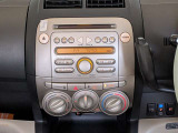 エアコンやヒーター効きます。CDラジオ