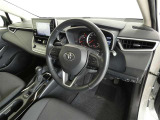視界も広々で見晴らしの良い運転しやすいコックピットです。