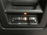 ☆最近増えてきましたスマートインターチェンジは、このETC車載器が無ければ通過することができません。もはや無くてはならない必須アイテムですね。☆