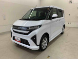 お探しのお車がございましたら遠慮なく店舗スタッフにご相談下さい。