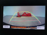 バックガイドモニターを装備しています、車庫入れもラクラクです。