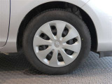 R4年式夏タイヤ175/65R15ブリヂストン製です。