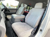 半年ごとの定期点検、車検整備をパックにした整備点検チケットも販売してます。エンジンオイル交換も含まれてます。