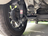 お車を安心してお乗りいただく為には、足回りの定期点検が欠かせません。サービスサポート(有償保証)では無料点検もご提供しており、安心のカーライフをお過ごしいただけるサポート体制が整っています。