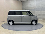全車1年間の走行距離無制限のロングラン保証付きです。また、さらに安心をお求めの方には1年〜2年の保証延長ができる「ロングラン&alpha;保証」(有償)もお選びいただけます。