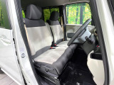 運転席シート廻りは使用感も少なく、良好な状態となっています。丁寧に使われていたことがよくわかりますね。