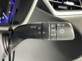 【オートライト(AUTO)】外の明るさをシステムが感知して、自動でヘッドライトが点灯します!ヘッドライトをつけ忘れを防ぐ便利機能です。