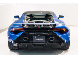Lamborghini rear Logo in Shiny Black:オプションのブラックロゴ