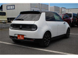 同業者様への販売はお断りさせていただきます。車検無し車両の場合は、車検を取得したお支払い総額で表示しております。