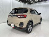 「バックフォルム」です。トランク・ラゲッジスペースには、多くの荷物を入れることが可能です。