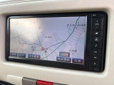 純正メモリーナビ搭載!初めての方でも使いやすく、目的地検索や地図表示も快適。車内でのドライブをより便利にサポートする人気装備です。操作性も良く、日常使いからお出かけまで活躍します!