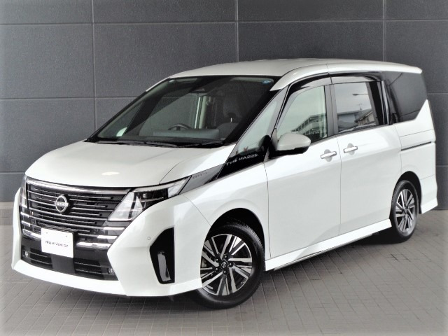 セレナ 2.0 ハイウェイスターV ステップタイプ