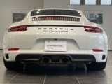 厳しいポルシェ認定中古車品質基準をクリアした車両のみを展示、販売しております。 納車後の保証内容もポルシェ認定中古車ならではの内容となっております。
