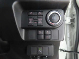 両側電動のスライドドアで楽々スムース!運転席からも開閉の操作もできます♪キーのスイッチひとつで自動開閉できる便利な機能もついてます♪