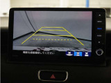 バックカメラ搭載です!車庫入れが苦手な人はもちろん、車両感覚に自信がある人にもお勧めです!見えない箇所が見えるようになるので、低い障害物や隠れてしまっている子供の存在等にも気付く事が出来ます。