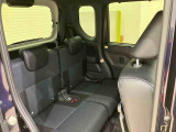 新車・中古車・サービス工場一体型店舗です。中古車はもちろん、ダイハツの新車も販売しておりますので是非一度ご来店下さい!