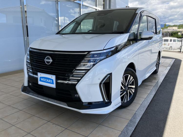セレナ 1.4 e-POWER ハイウェイスターV