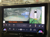 【パノラミックビューモニター】専用のカメラにより、上から見下ろしたような視点で360度クルマの周囲を確認することができます☆死角部分も確認しやすく、狭い場所での切り返しや駐車もスムーズに行えます。