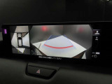 360&deg;モニターが標準装備されておりますので、細い道や狭い駐車場でもラクラク♪ 視認性もバッチリです。