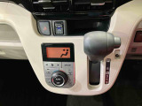 納車前にはプロのメカニックが、各部の点検を行います。ディーラーにしか出来ない品質、そしてサービスできっと満足していただけると思います!