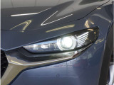 【LEDヘッドライト】省電力で長寿命の明るく運転しやすいLEDヘッドランプです。明るく照らすので暗い夜道からお客様を守ってくれます。お近くの広島マツダまでお越しください。